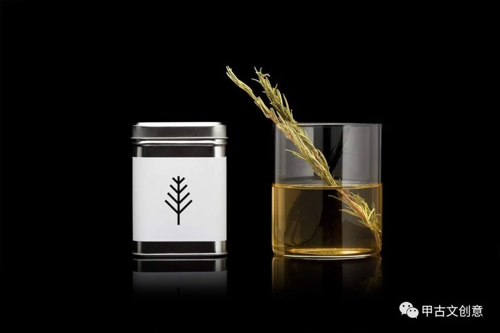 精致的罐子飘逸着草药的香气