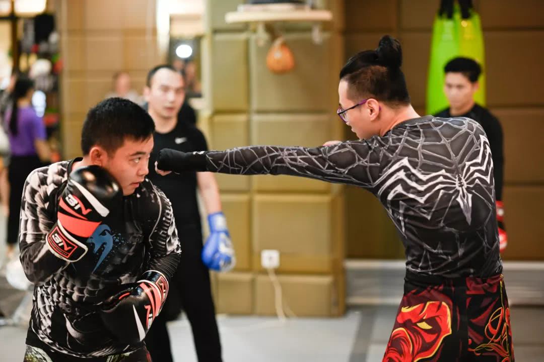 北京路5星拳馆,教练却“打”人无数!竟是彭于晏、颜如晶的最爱