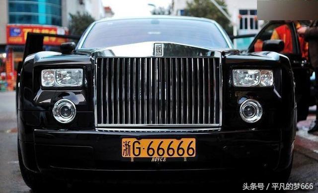 公交车牌为什么是黄绿两种颜色,各种车牌的颜色代表什么