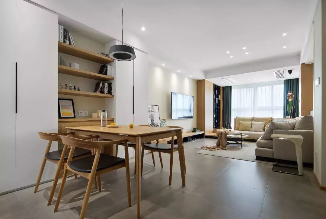 灰色哑光地砖800*800铺贴效果,暖灰色地砖装修效果图现代简约