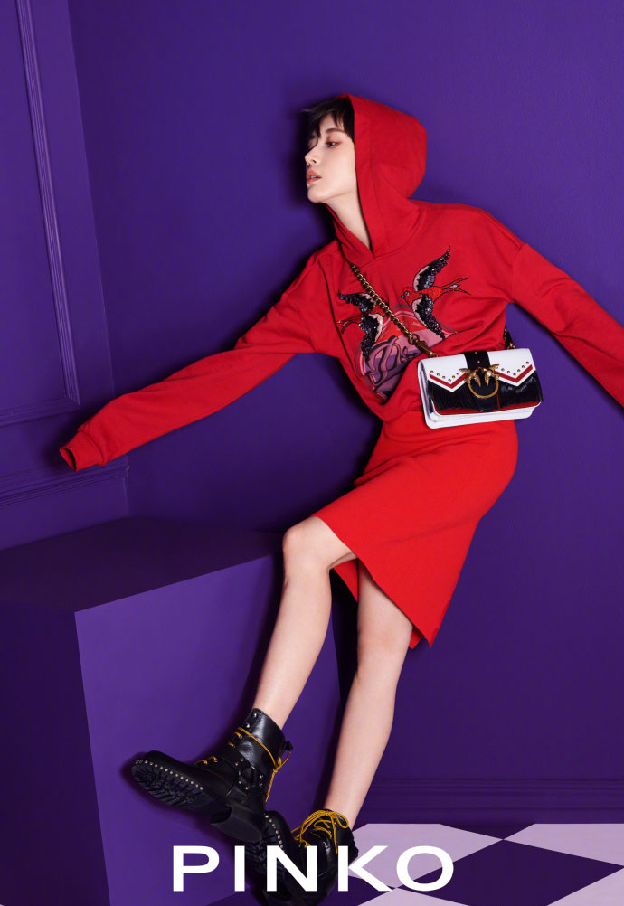 pinko燕子包买经典款还是小羊皮,pinko燕子包全网最低价