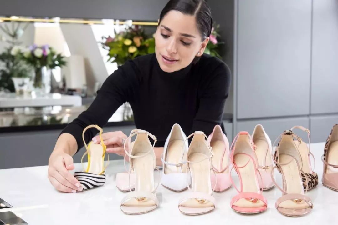 鞋子材料成分,鞋子材料pu是什么材料