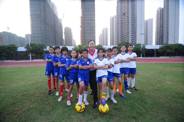 湛江体校女子足球,湛江女足袁建利