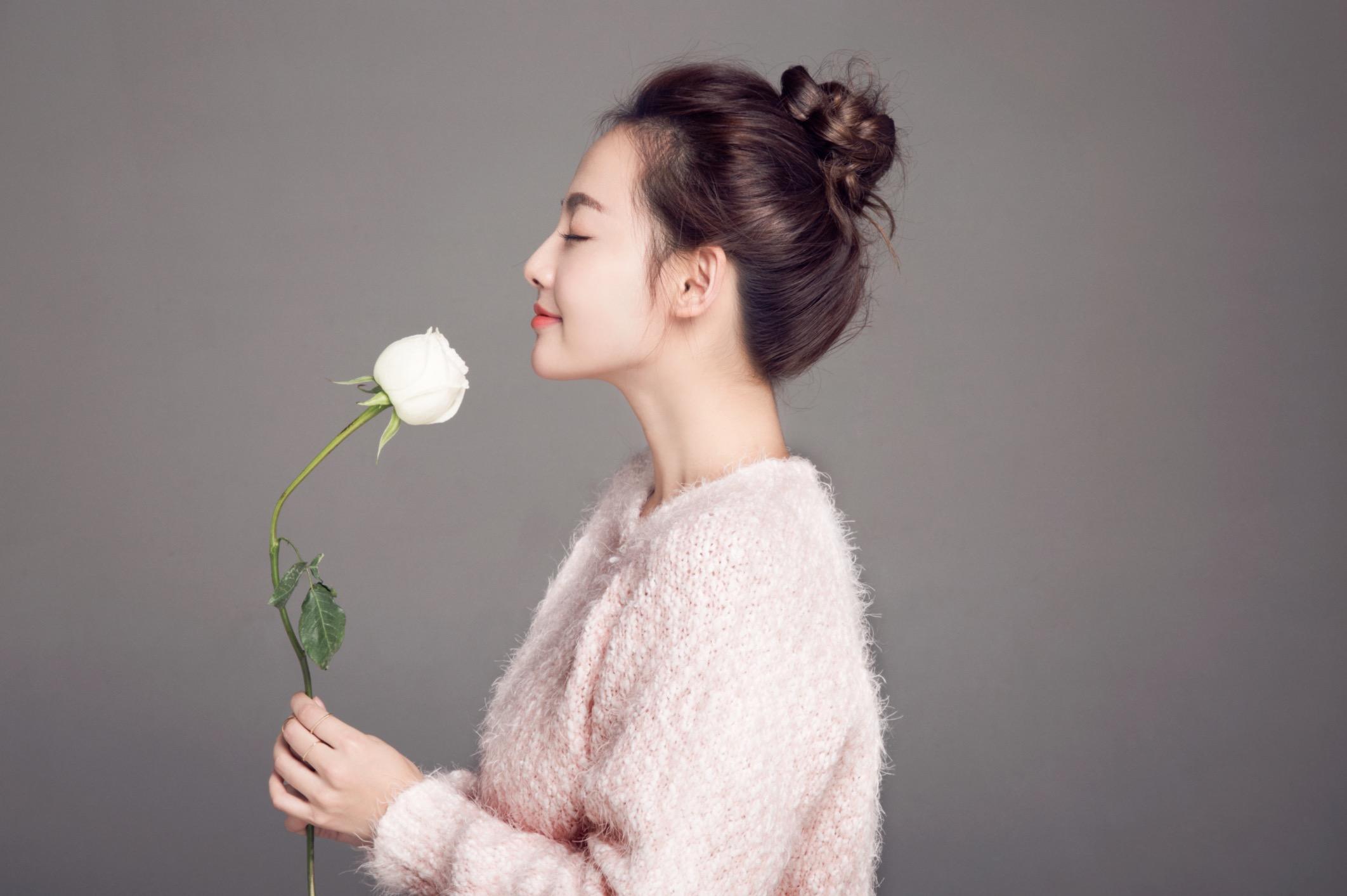 张嘉倪花开半夏经典影视片段,花开半夏张嘉倪扮演什么角色