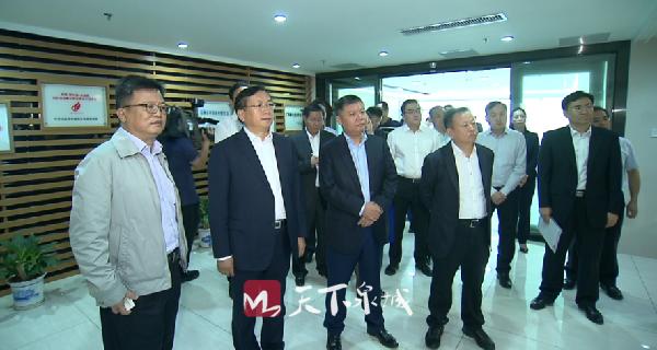 王忠林：济南要想“走在前列”“扬起龙头”必须对标先进城市