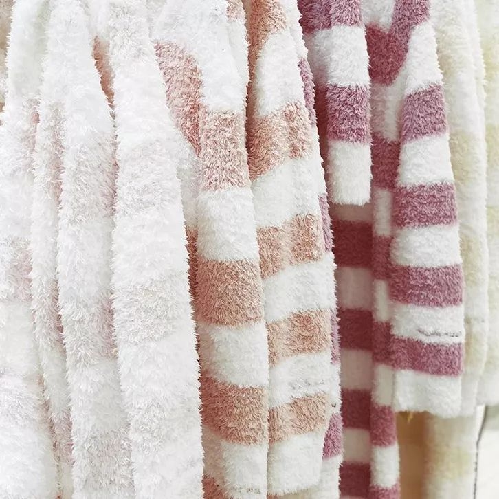 可甜可纯可性感，我们仙女连睡衣都要软fufu