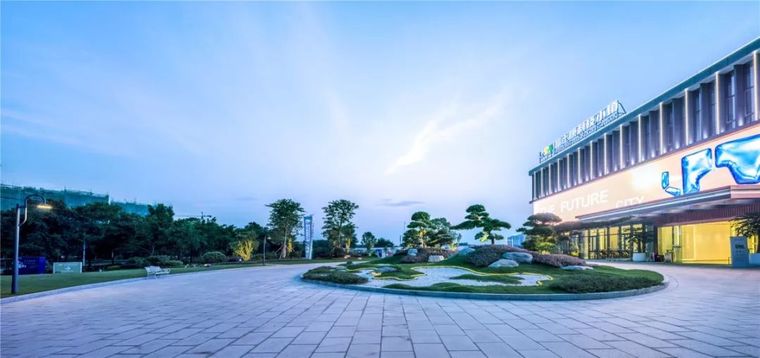 富士康科技小镇还有发展吗,富士康智能科技小镇进展