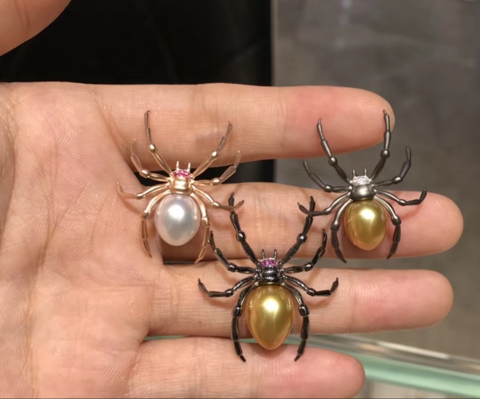 珍珠有点划痕怎么修复,天然淡水珍珠有划痕正常吗