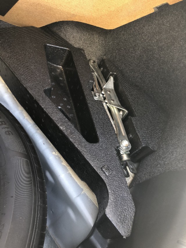 淘车推荐,2010年八代雅阁2.4百万纪念版