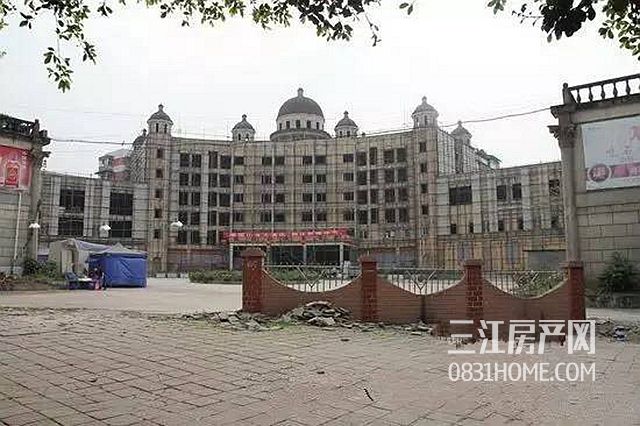 一地鸡毛也足以崩溃,一地鸡毛足以剪到崩溃