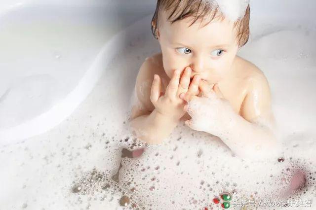 高铁上爸爸猥亵自己女儿,这个事情一定要爆出来!