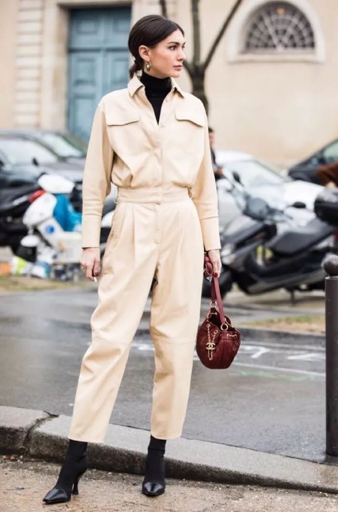 不是所有的羊绒衫都是柔软的么,质感柔软羊绒衫穿着舒服春秋