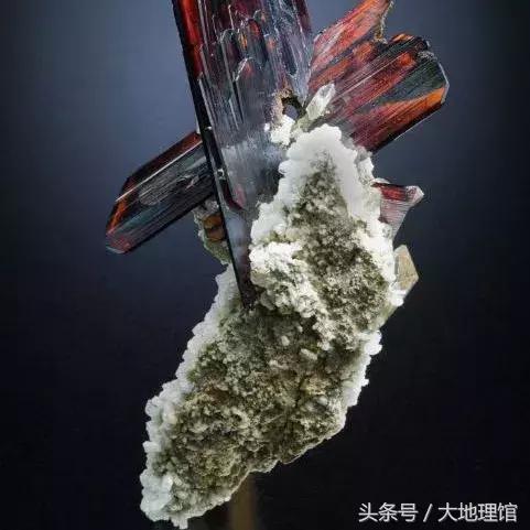 地球上有两个地方是哪里,地球上有多少个国家分别在哪