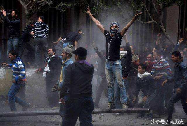 足球比赛过程中发生冲突,因为一场足球比赛引起战争