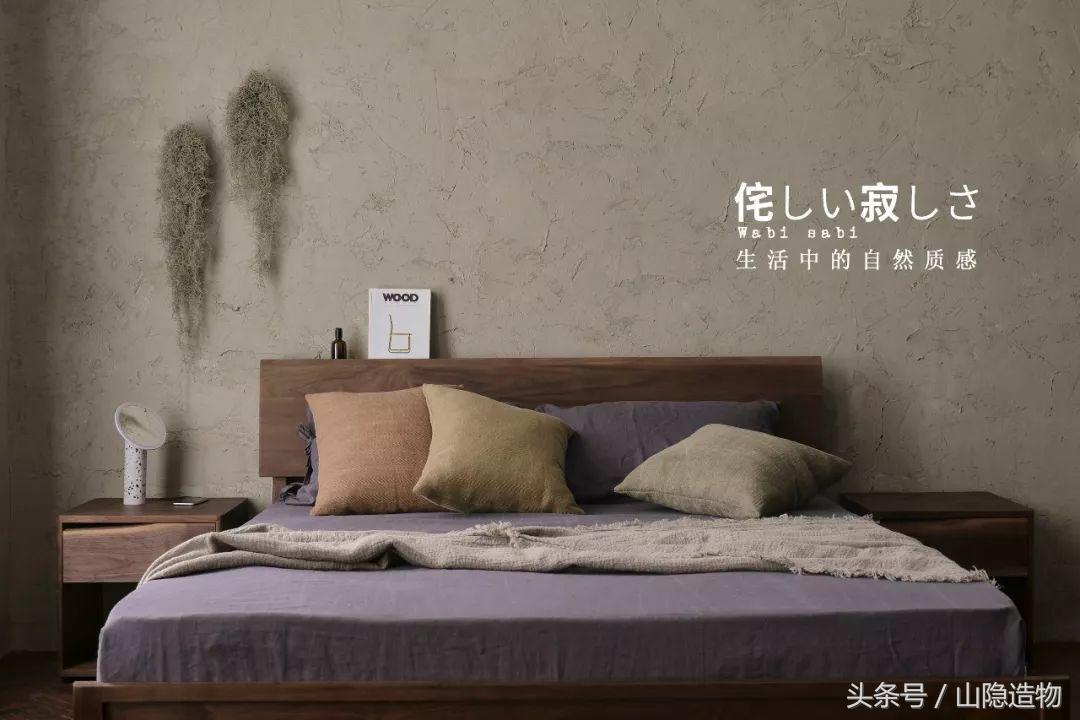 一个卧室一张双人床,一个房间两张实木床照片