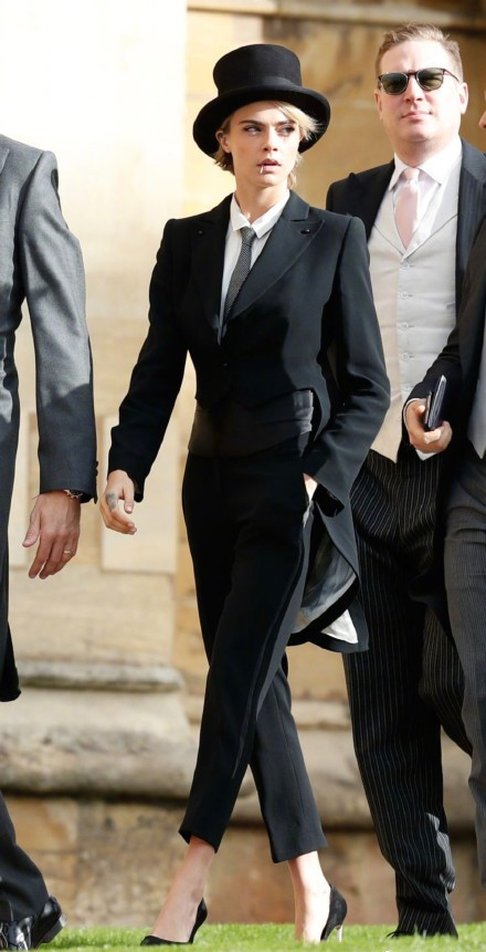 卓别林西装照,卓别林最美穿衣风格