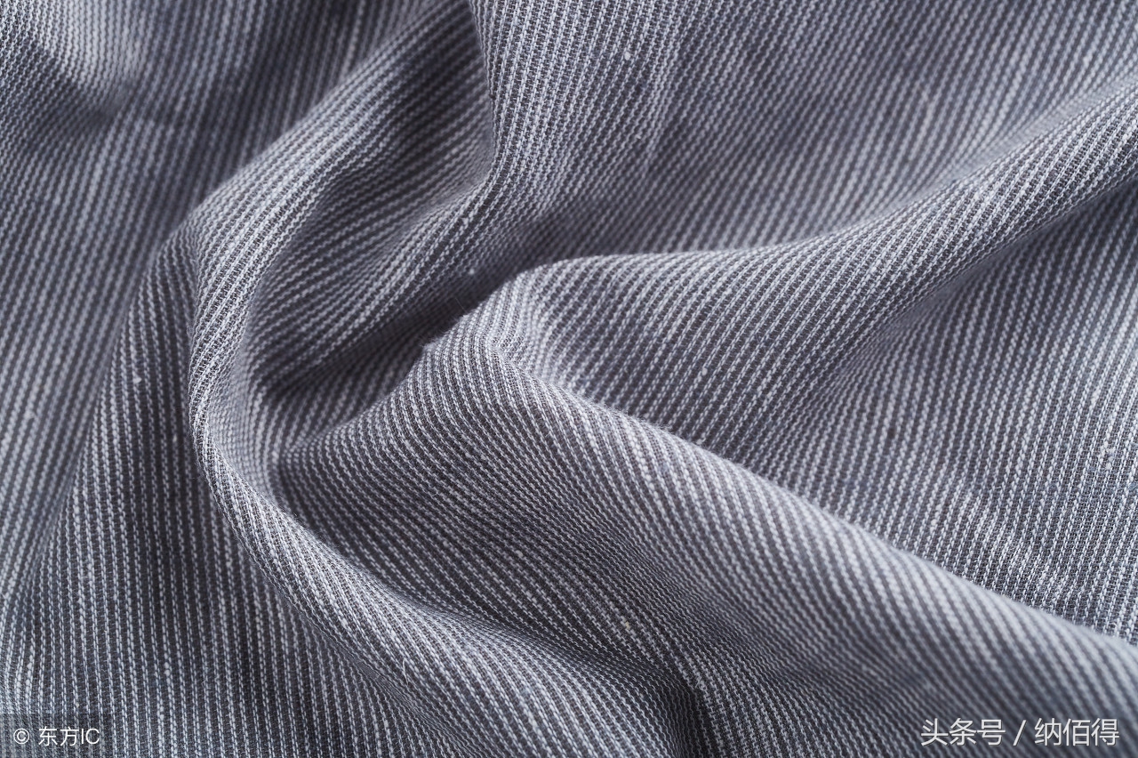 西装也有高级定制从面料到剪裁,两个步骤教你选对定制西装面料