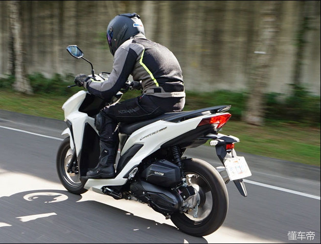 东南亚专属车型2019款本田Vario150试驾体验