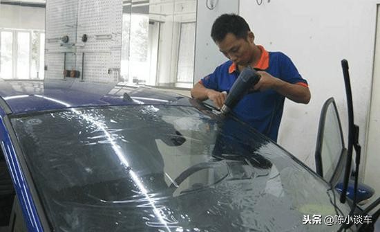 为什么4s店送你贴膜,4s店送的贴膜为什么一定要本人去