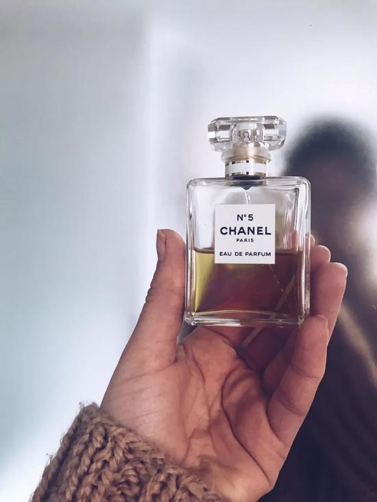 鐨囧鐨勫ア鍗庝笌灏婅吹,涓栫晫鐨囧寰$敤娓呭崟