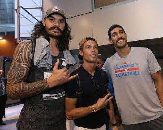 当肌肉男遇上健美巨兽,当肌肉男遇到篮球