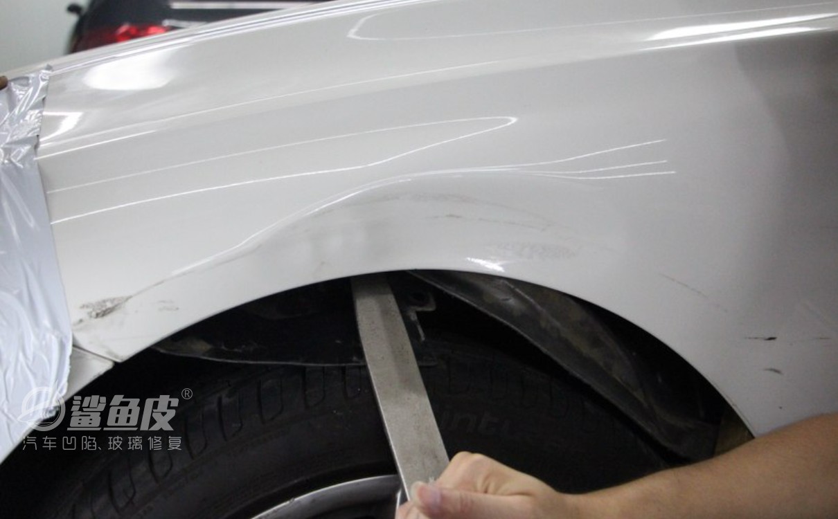 汽车凹陷修复最有效方法,汽车凹陷无痕修复最简单的方法