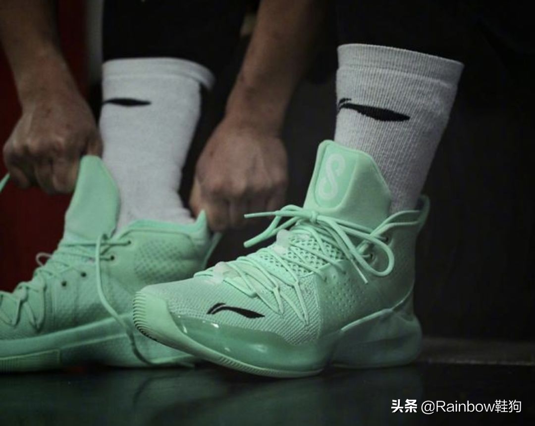 李宁音速8测评,音速8pe版和普通版的区别