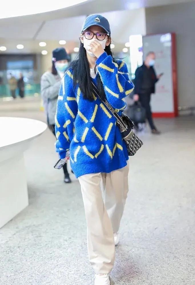 jennie同款提花高领毛衣,jennie同款开衫毛衣