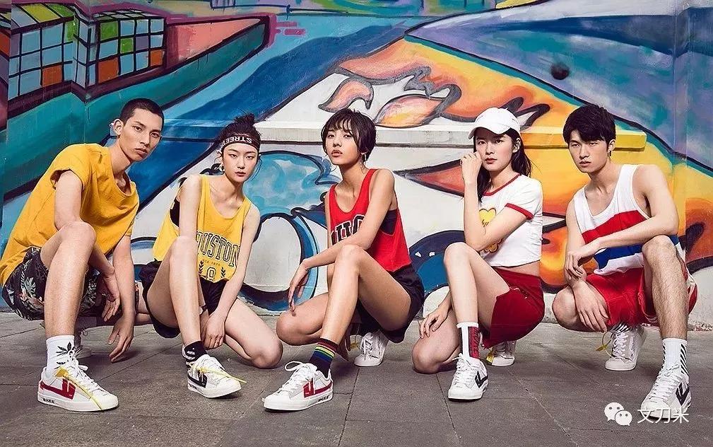 国潮风阿迪,国潮卫阿迪达斯