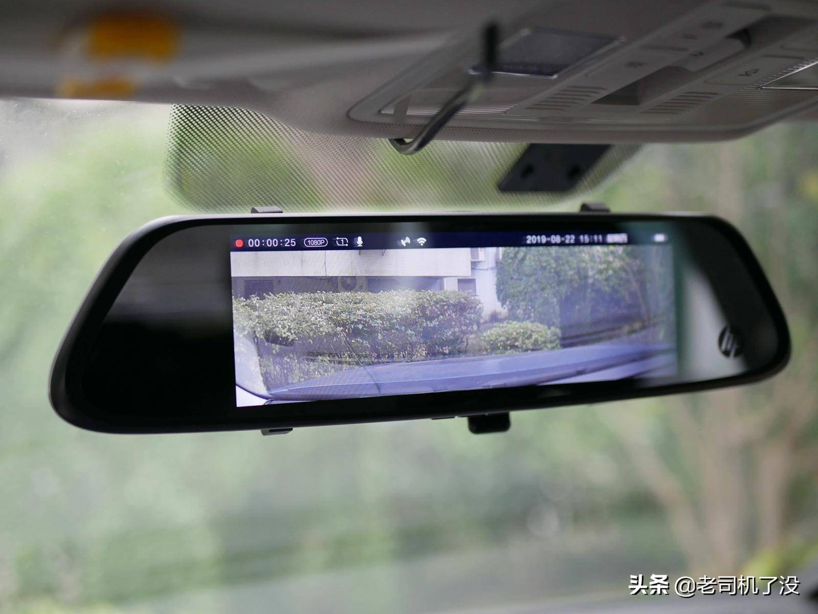 300元后视镜记录仪：惠普f730x对比360M320哪台是夜视黑马？
