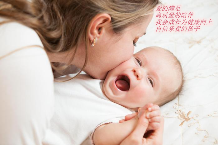 3个月宝宝吵睡如何应对,三个月的宝宝趴睡有多危险