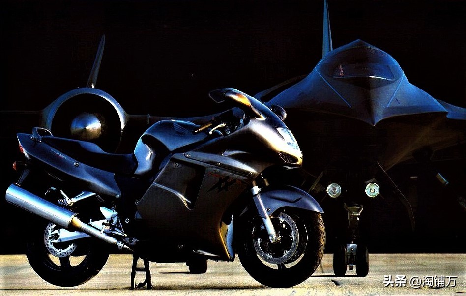 本田cbr1100黑鸟极速,黑鸟cbr1100xx模型