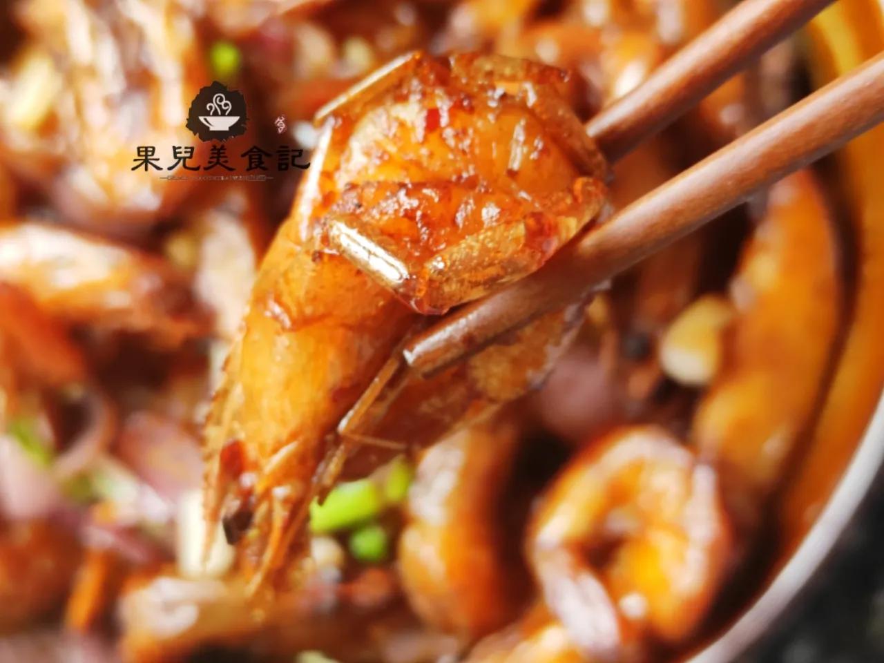 水煮干锅虾怎么做更好吃不用调料,香辣虾干锅怎么做虾才酥