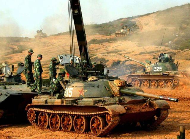 中国坦克的壮观场面,中美新型坦克亮相陆战之王