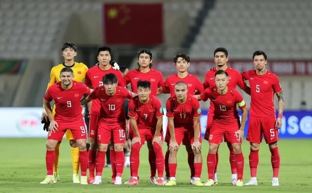 中国队2比3负于韩国,中国队4比0拿下全部比赛