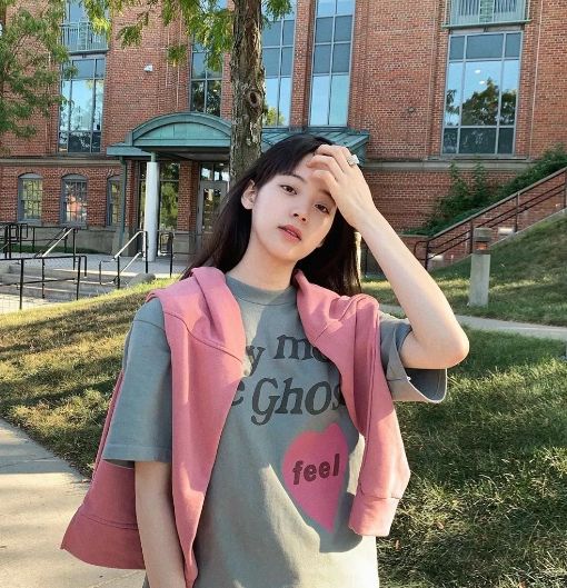 卫衣这么穿时尚百搭美貌十足,连帽卫衣文艺穿搭