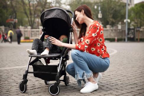 儿童推车平价推荐好物,小米有品儿童推车测评