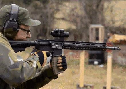 92式手枪5.8毫米和9毫米后坐力,手枪后坐力影响射击准确度吗