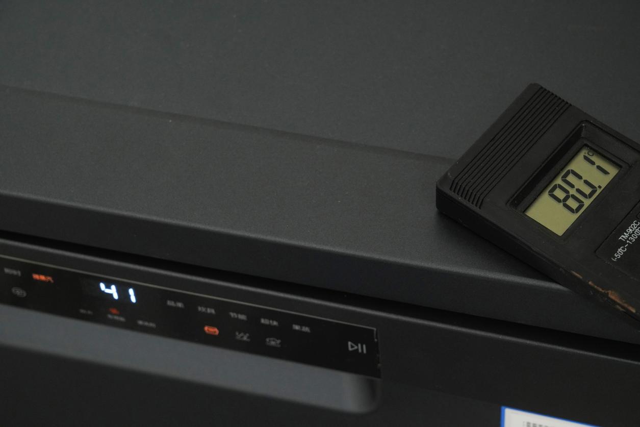 新型洗碗机进食堂,海尔洗碗机长效存储