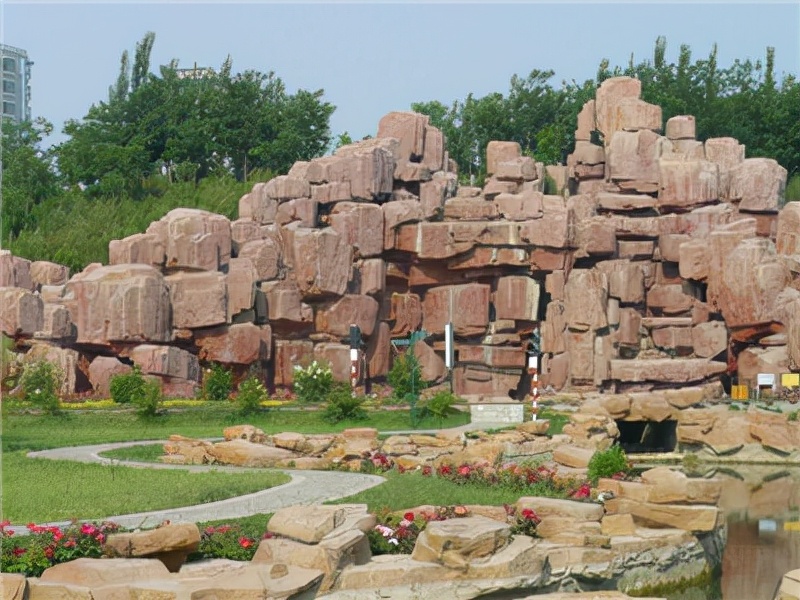 塑石假山比真假山便宜吗,深州塑石假山和真石假山的价格