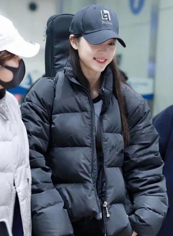 欧阳娜娜长身体,22岁的欧阳娜娜多迷人