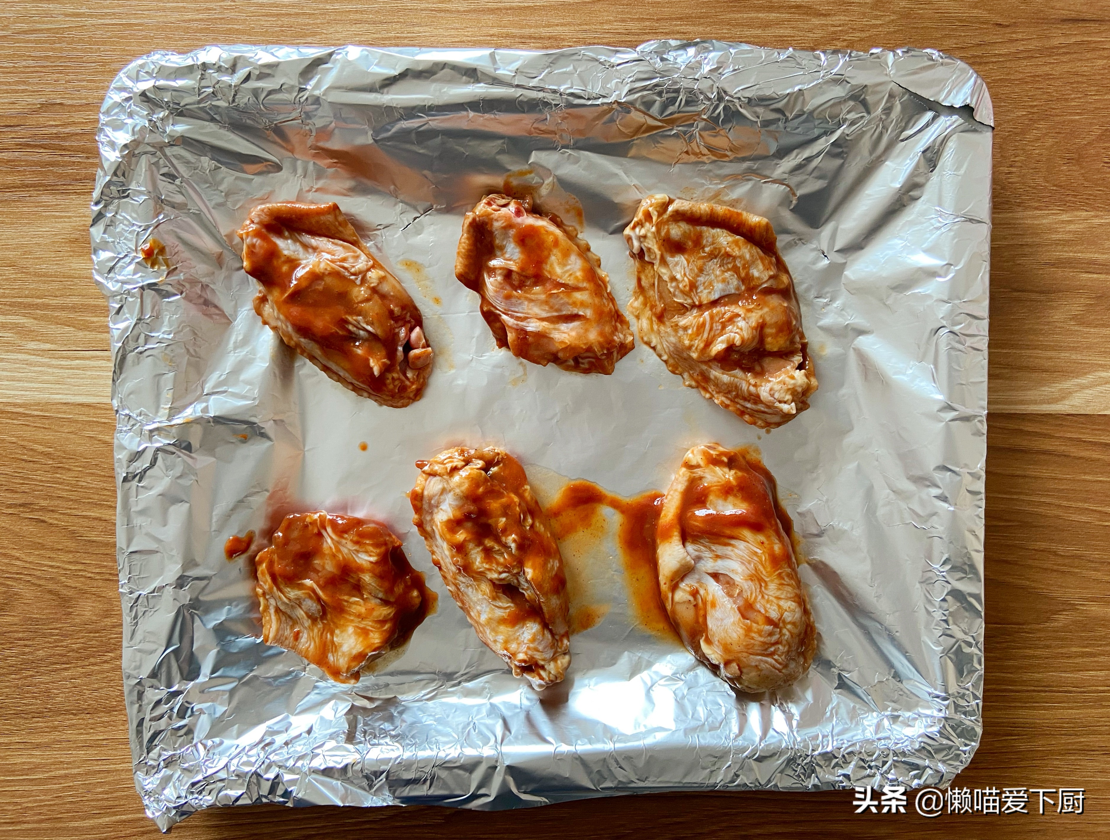 家庭自制烤鸡翅的方法,不腌制碳烤鸡翅教程