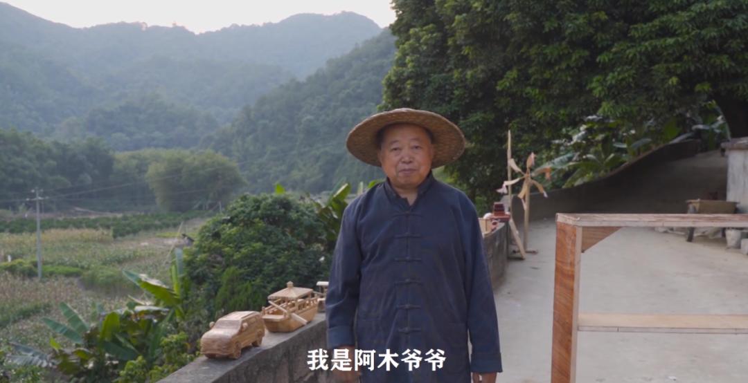 63岁中国爷爷油管网红,63岁中国爷爷在外网火了