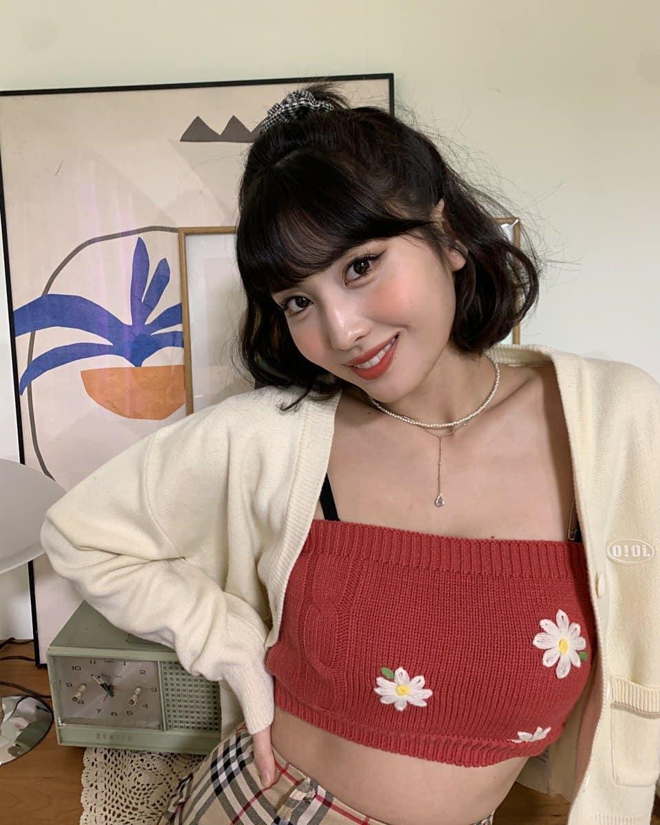 适合自然卷发质的短发造型,自然卷沙发短发造型