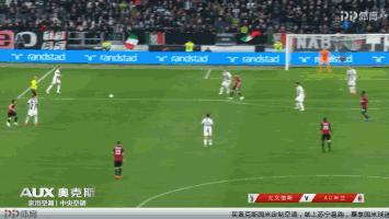 米兰3比0尤文图斯是怎么回事,米兰对尤文4球反超
