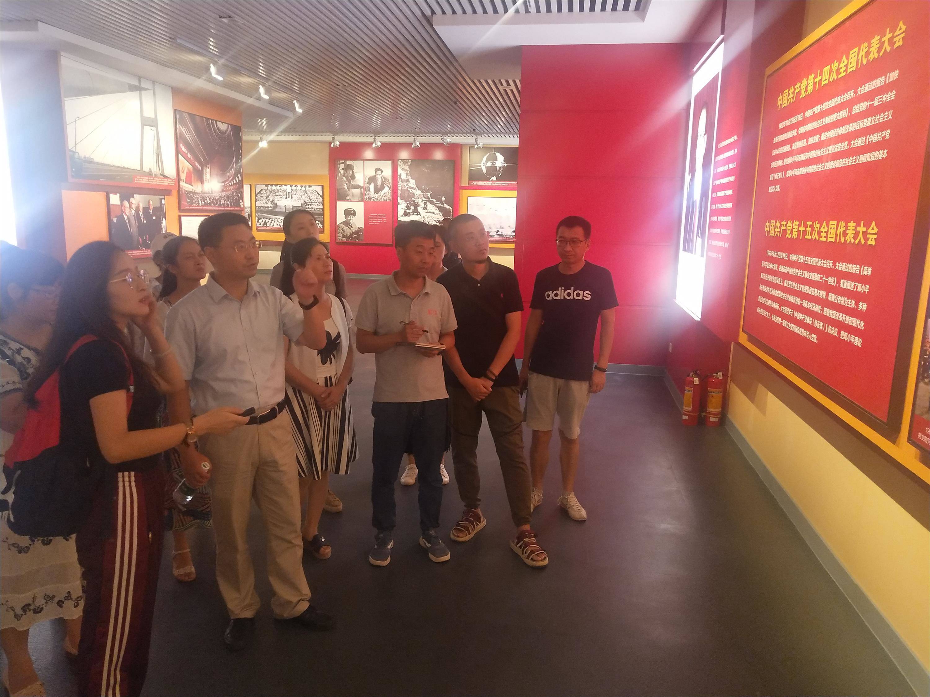 桂林全州县宣传干部王滋创抱病工作，累到昏迷