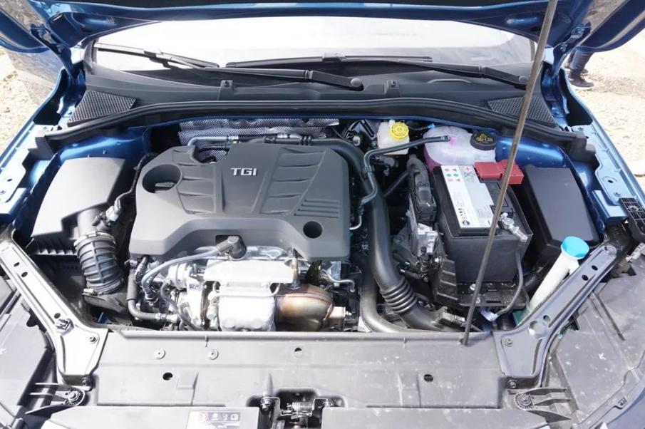 操控有惊喜试荣威i6plus,荣威i6这辆车怎么样