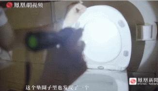 情侣出门旅行被偷拍,小情侣旅游遭偷拍