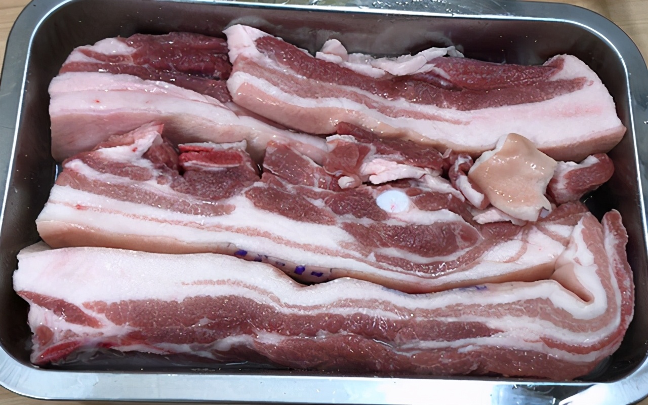 五花肉腌制腊肉的新方法,施甸腊肉五花肉的腌制方法