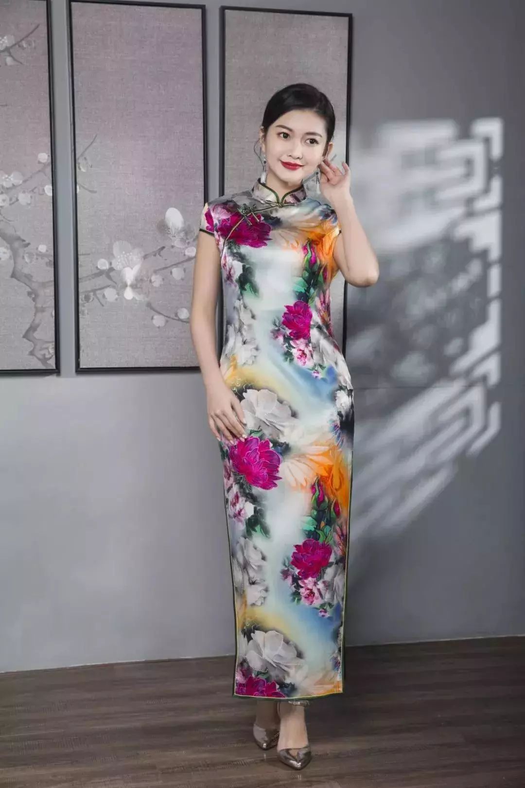 2021年杭州丝绸旗袍广州展销会,杭州金堂旗袍厂家